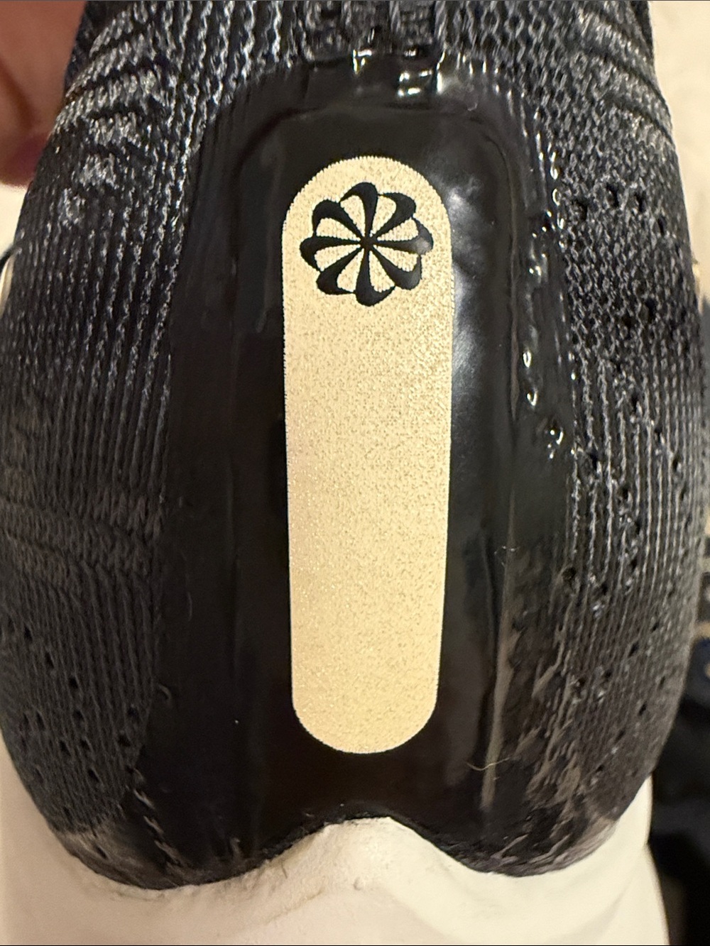 Nike Zoom Black Gold Running Shoes - Picture 10 of 12